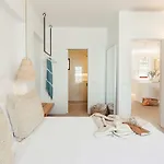 Golondrinas Arenal - Adults Only